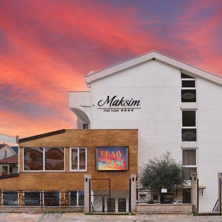 Hotel Maksim Herceg Novi Dış mekan fotoğraf